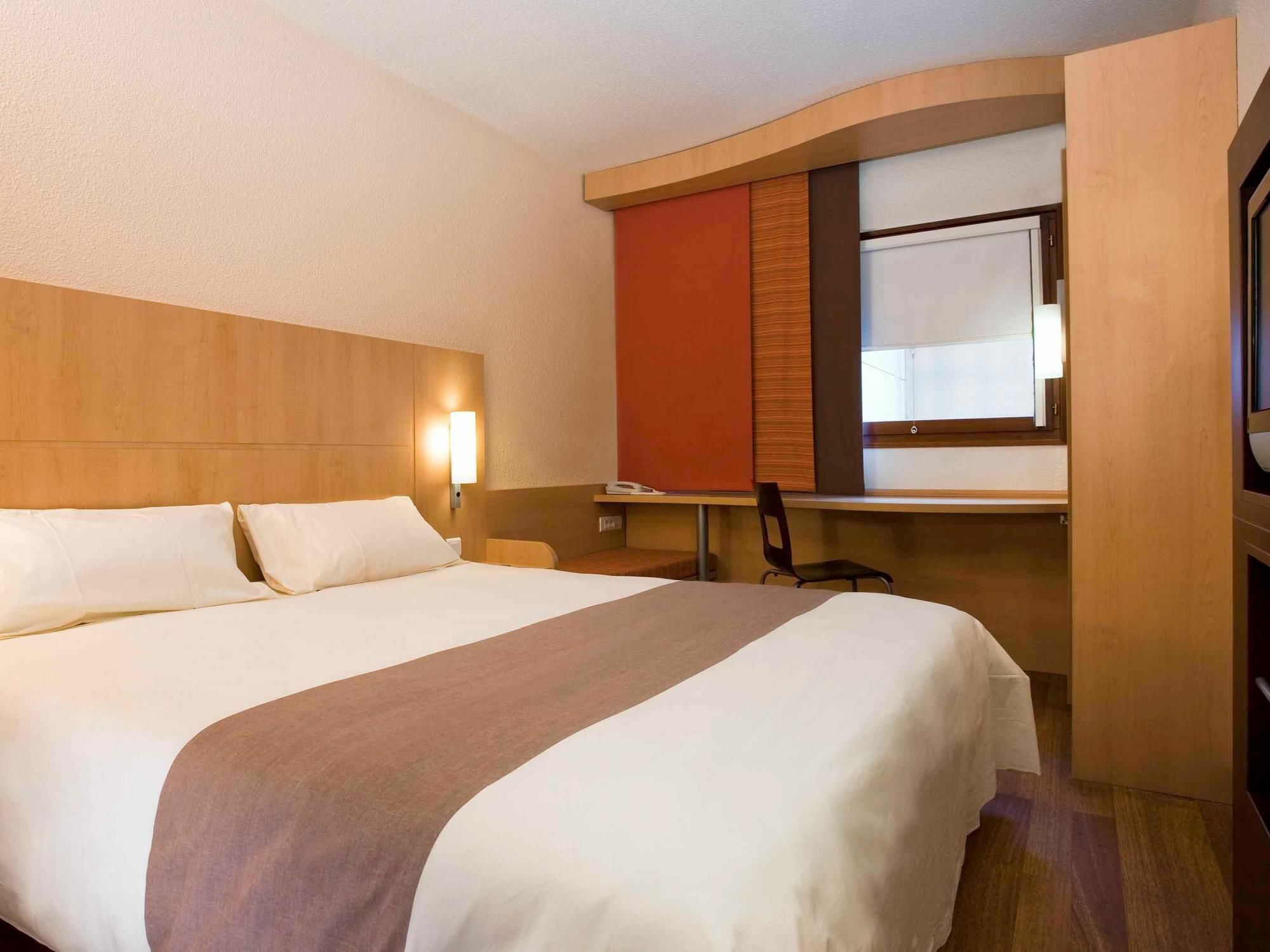 Ibis Hangzhou Huanglong Sports Center Hotel Exterior foto